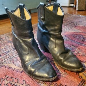 Frye Jackie Button Boots